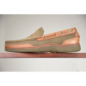 TOMMY BAHAMA • MEN'S BOAT LOAFER